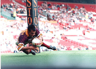Ali-Davies-try-1997-Prem-Final-Old-Trafford.jpg