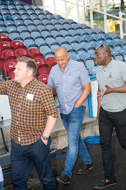 2018_Past_Players_Pitchside-014.jpg