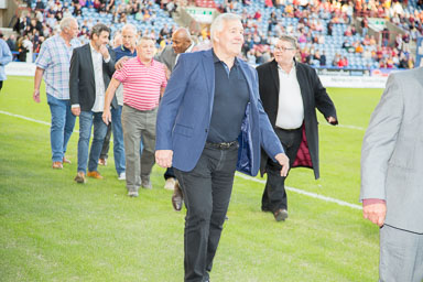 2019_Players_Association_Heritage_Pitchside_Walk-010.jpg