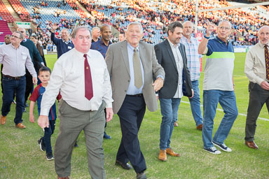 2019_Players_Association_Heritage_Pitchside_Walk-016.jpg