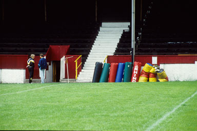 Fartown_Players_Entrance-001.jpg